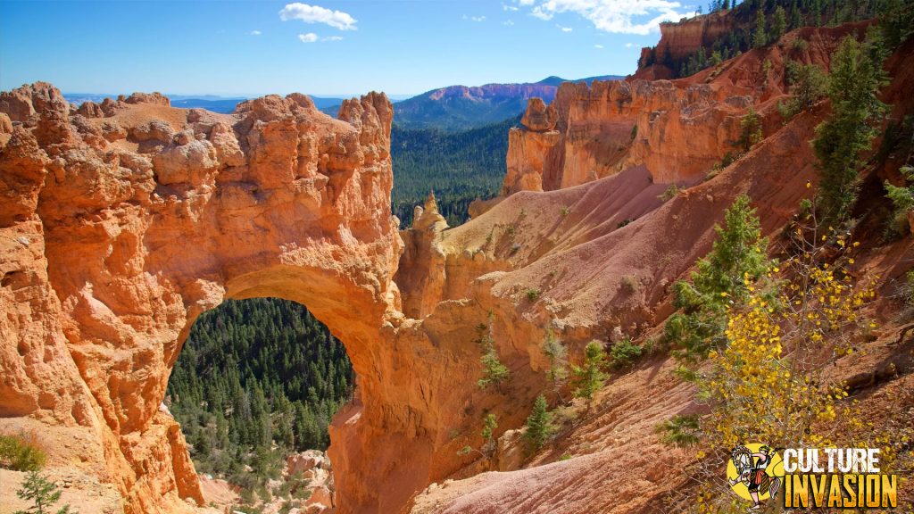 Tebing Merah dan Langit Biru Cerita Unik Bryce Canyon!