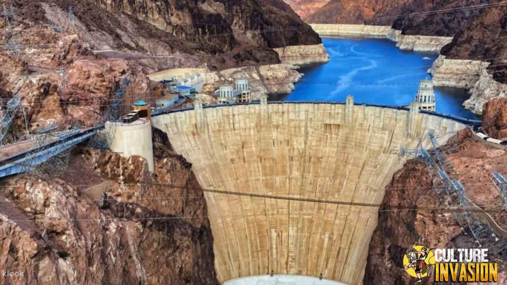 Hoover Dam: Destinasi Klasik Amerika yang Gak Pernah Basi!