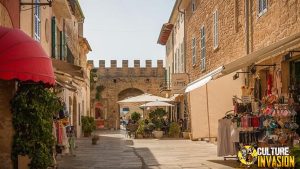 Alcúdia Old Town, Kota Klasik yang Bikin Mata Terpana!