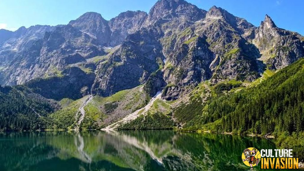 Morskie Oko Surga Alam Polandia yang Bikin Hati Terpesona!