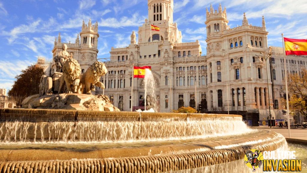 Menyapa La Giralda Keindahan Abadi di Jantung Spanyol!