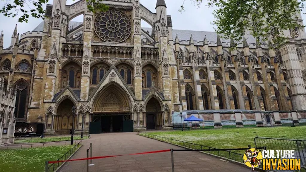 Westminster Abbey Destinasi Wajib Pecinta Sejarah dan Arsitekturv