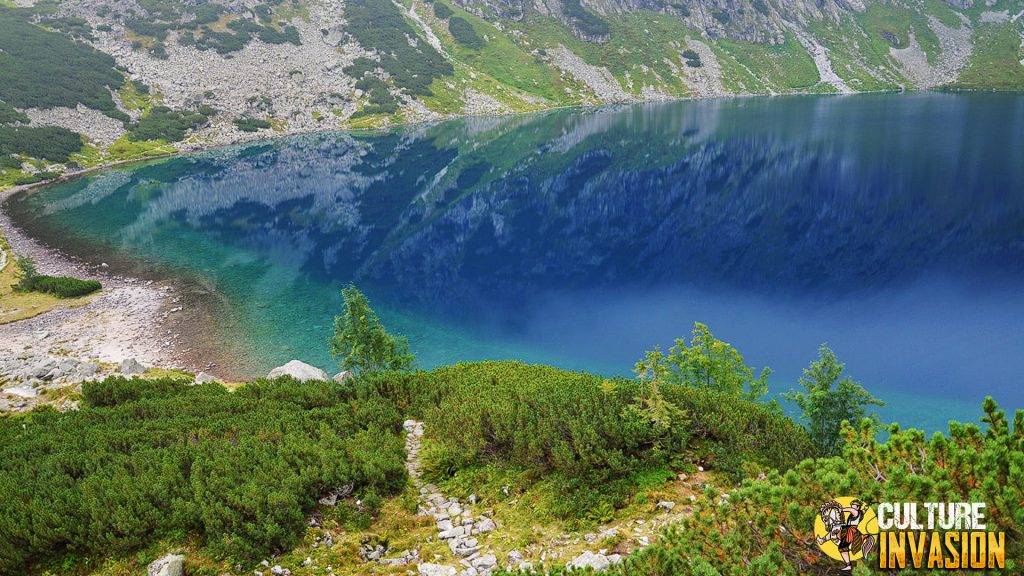 Morskie Oko Danau Eksotis di Tengah 30km Alam Polandia