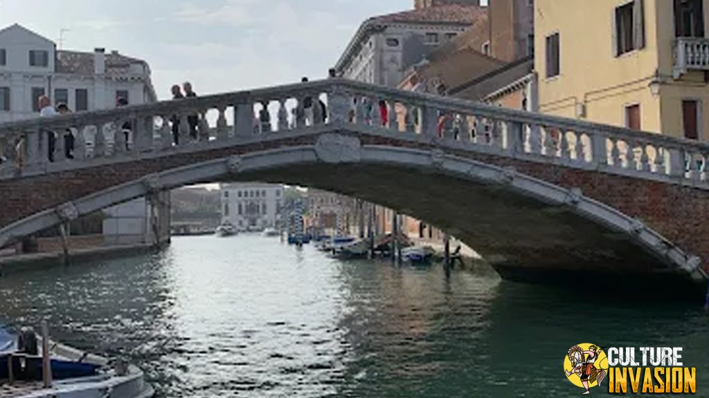 Grand Canal Wisata Romantis yang Viral2 di Italia