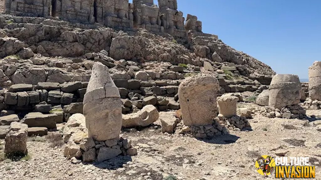 Gunung Nemrut Perpaduan 2 Alam dan Sejarah