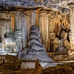 Cango Caves 20 Juta Tahun Keindahan di Perut Afrika