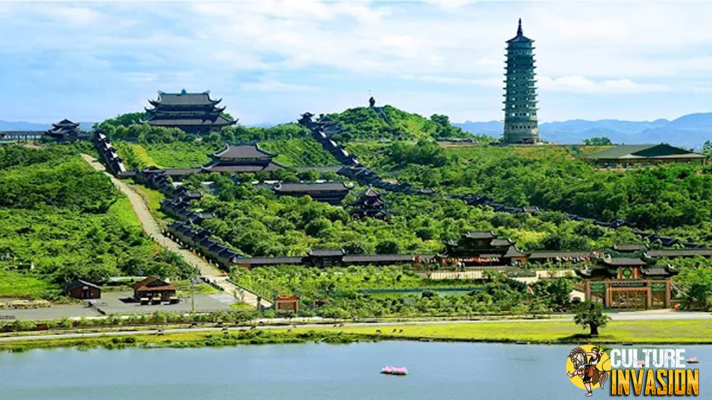 Bái Đính Pagoda Rumah bagi 500 Patung Arhat