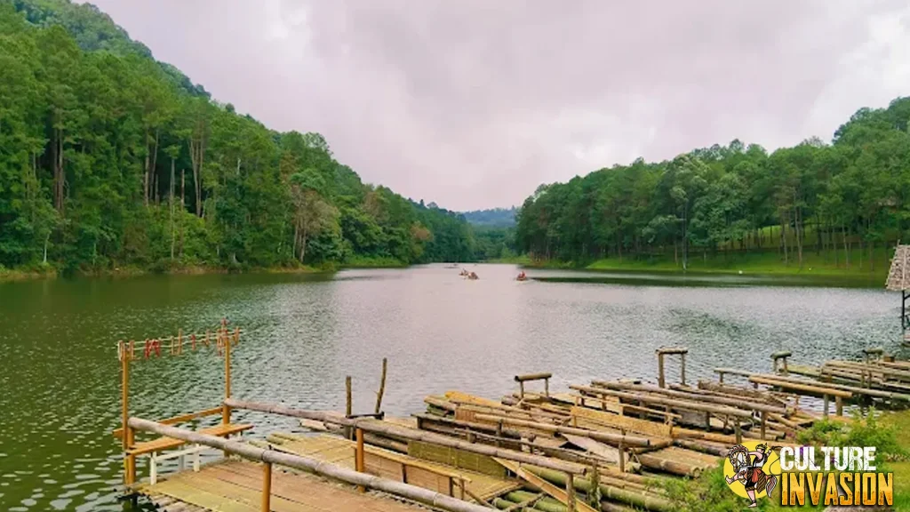 Pang Ung 3 Hari Menikmati Kedamaian di Tepi Danau