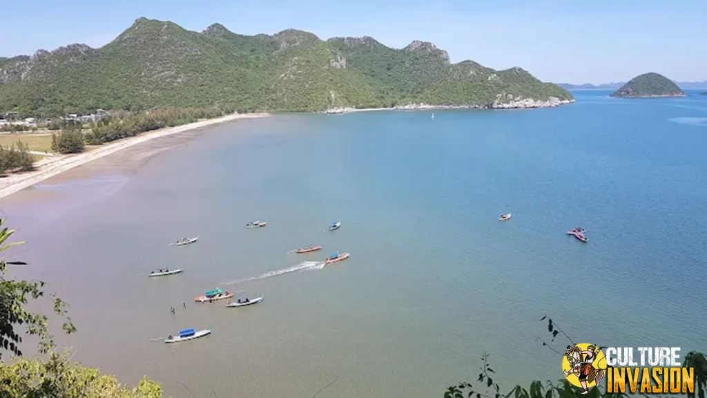 Phraya Nakhon Kunjungi Sebelum Usia 25!