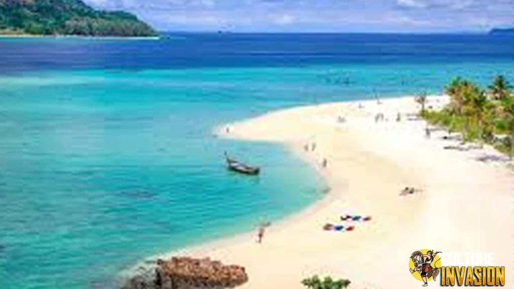 Ko Lipe Nikmati Keindahan Alam Belum Terjamah!